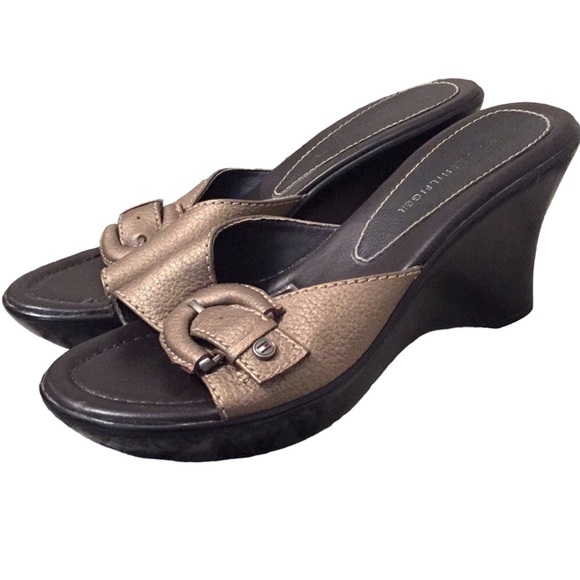 Tommy Hilfiger Greer Metallic Gold Leather Wedges Sandals Platforms Sz 8M - Picture 1 of 8